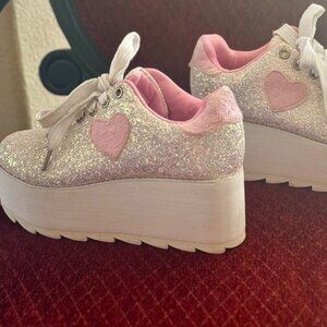 YRU Fashion Tennis Shoes